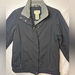 L.L. Bean Women’s XS Black Insulated , Gray Fleece Collar Winter Coat